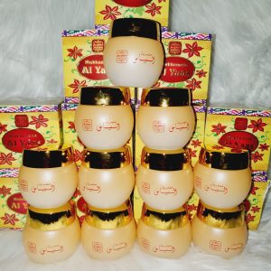 crema perfumada alyaas